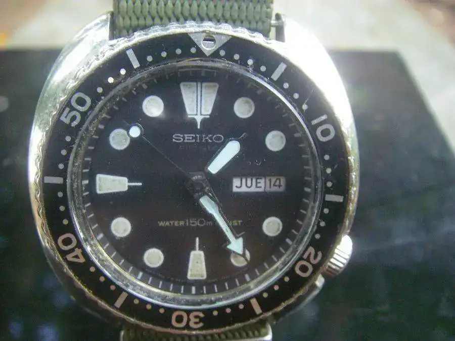 seiko 6309-7049 abril 77 remozado a.webp
