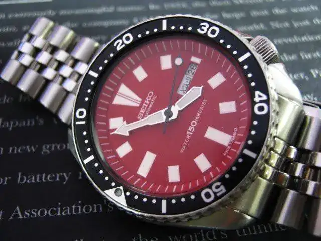 seiko+6309+diver+red+%281%29.webp