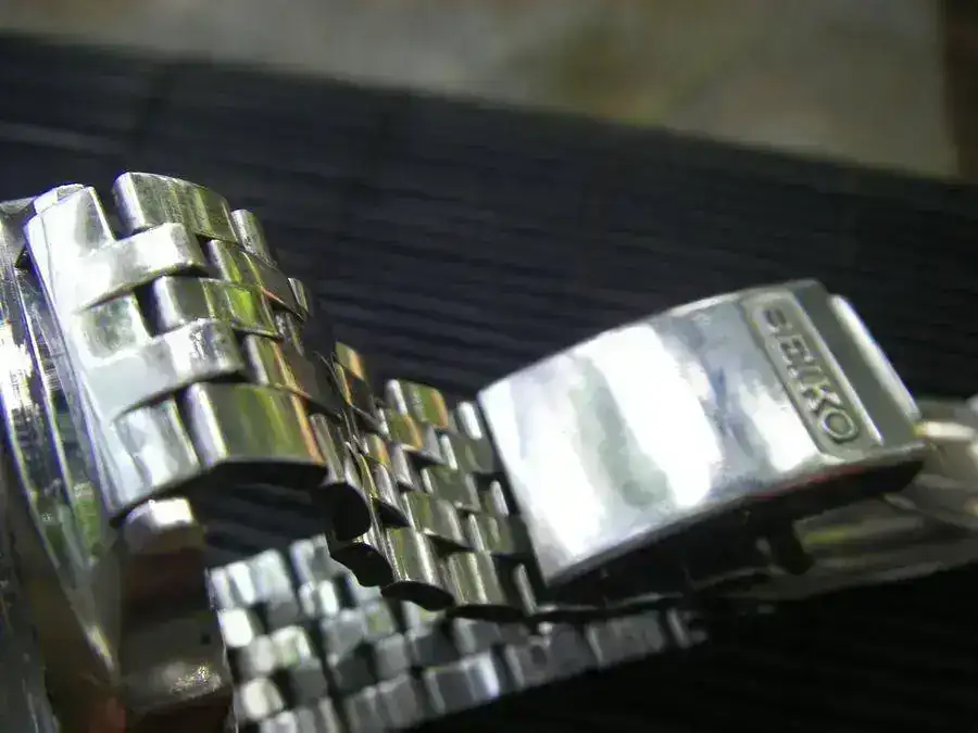 SEIKO 7006-7120 OCTUBRE 1974 d .webp