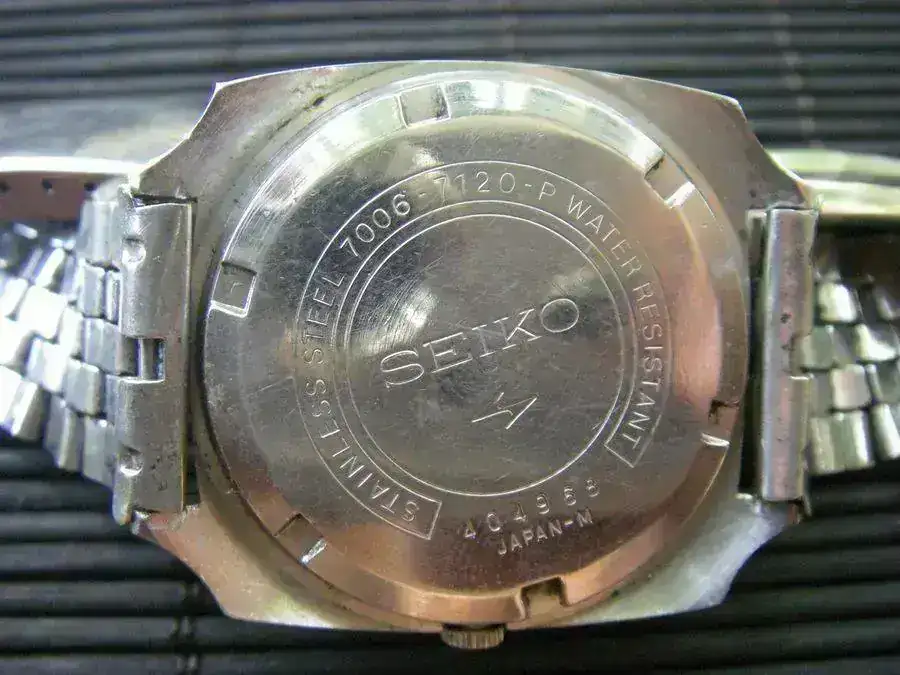 SEIKO 7006-7120 OCTUBRE 1974 e .webp