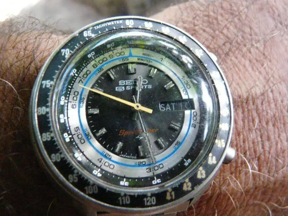 SEIKO 7015-7010 ENERO 73 AKA MULTIBICEL.webp