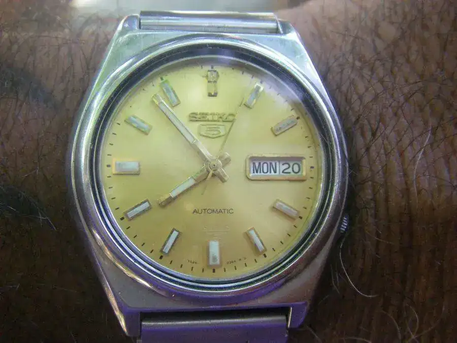 seiko 7S26-3040 JULIO 77 g jpg.webp