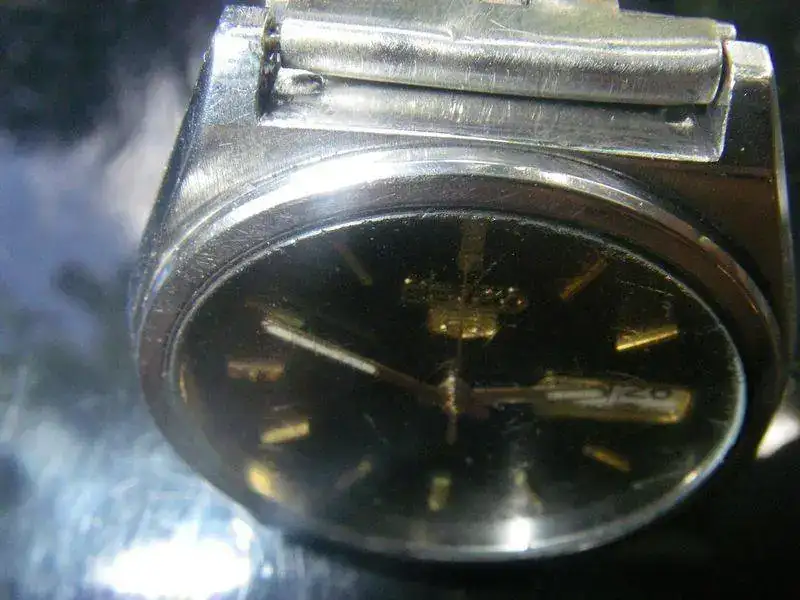 seiko 7s26-3070 NOV 77 c.webp