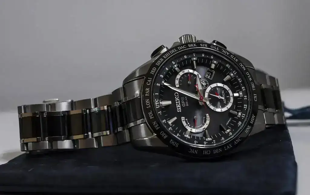 Seiko Astron 1.webp