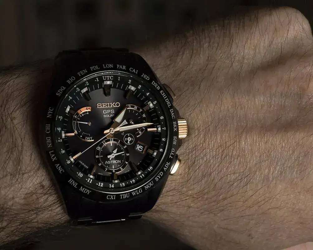 Seiko Astron Titanio Black 6b .webp