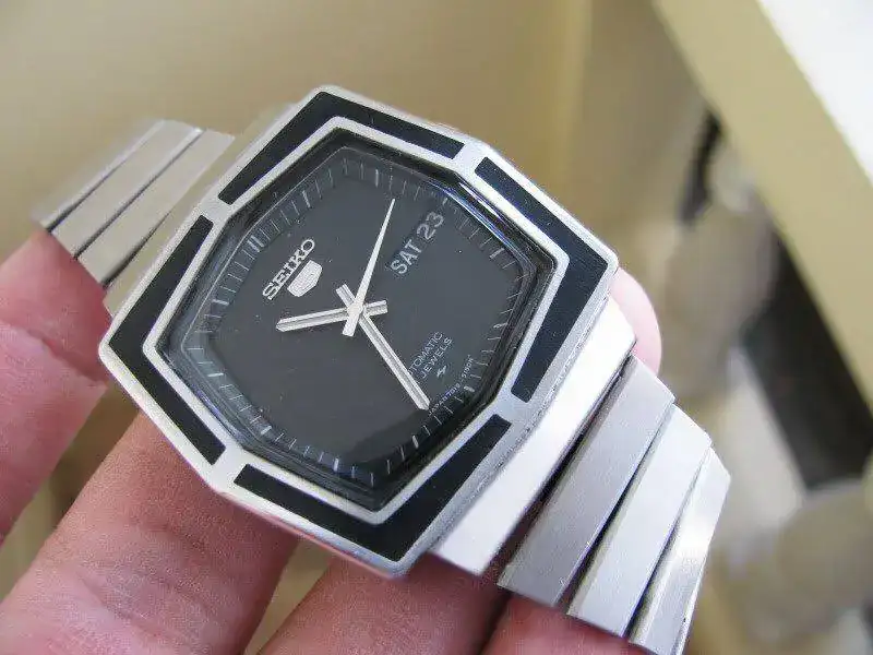 Seiko Automatic 7019 Tv Dial Gents 4.webp