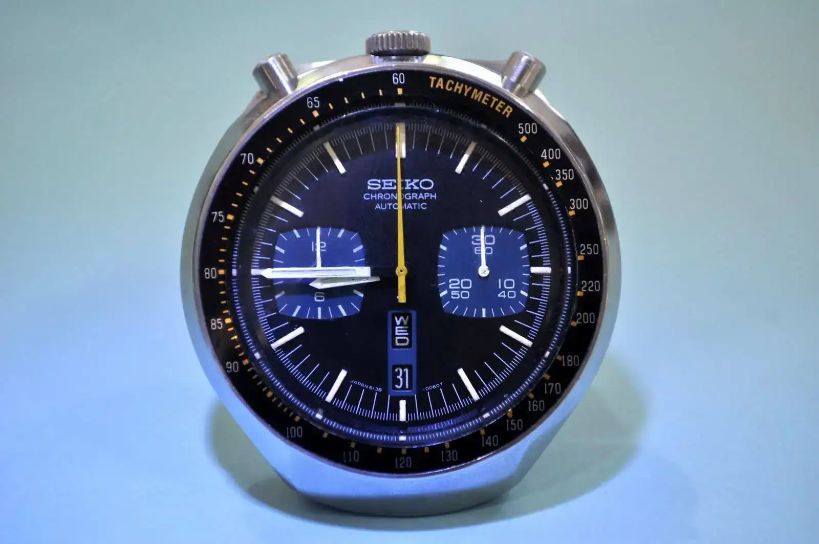 SEIKO+BLACK+BULLHEAD.webp