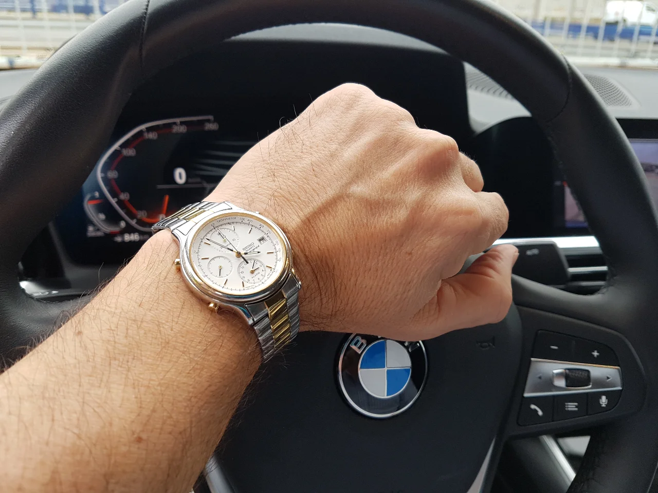seiko cuadro bmw g20.webp