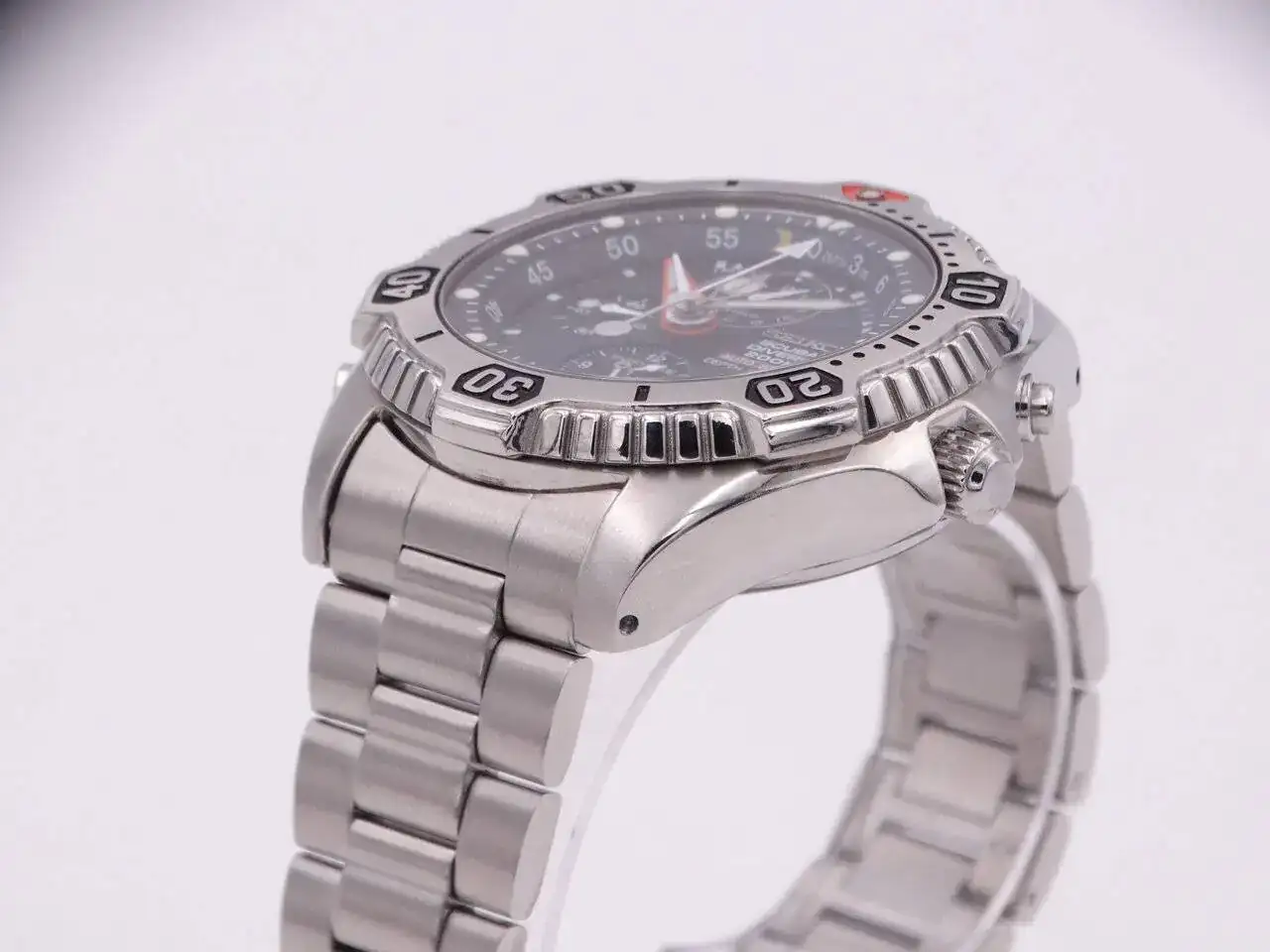 Seiko Diver's Scuba Depth 00188.JPG