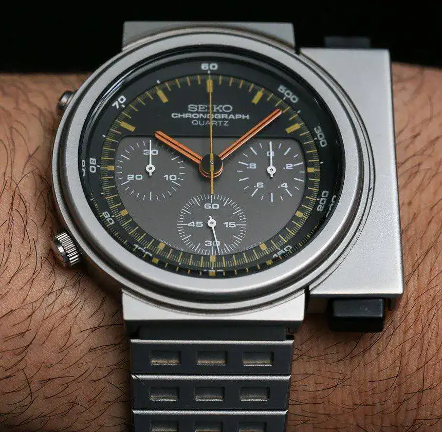 Seiko-Giugiaro-7A28-ripley-watch-3.webp
