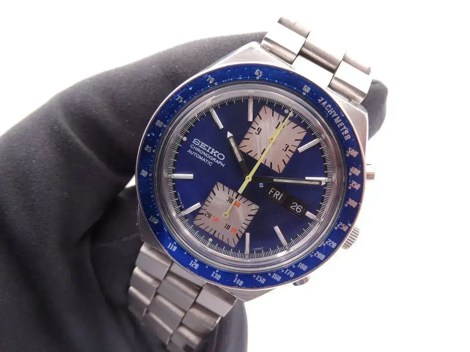 Seiko Kakume Chronograph 9733.webp