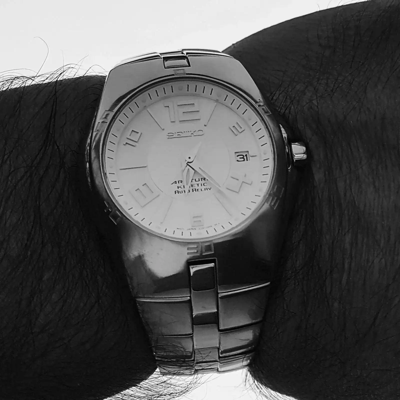 Seiko Kinetic Arctura SNG041P1 (B&W)(2).webp