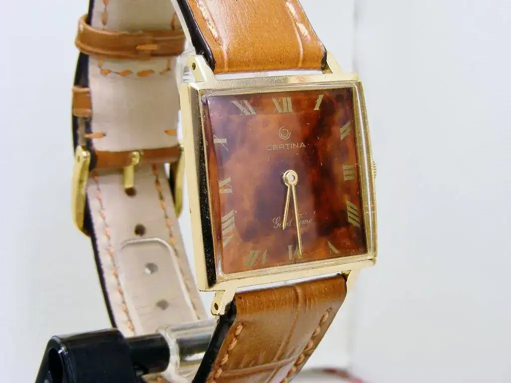seiko-luna 021.webp