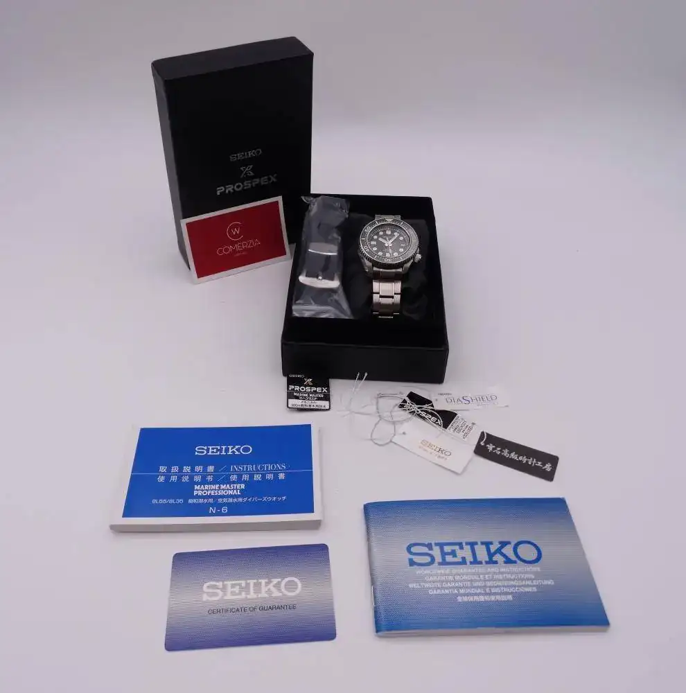 seiko marinemaster 300m green limited edition 7641.webp