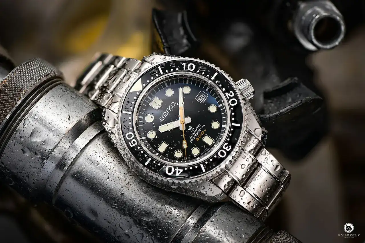 Seiko-Marinemaster-MM300-SLA021J1-04.webp