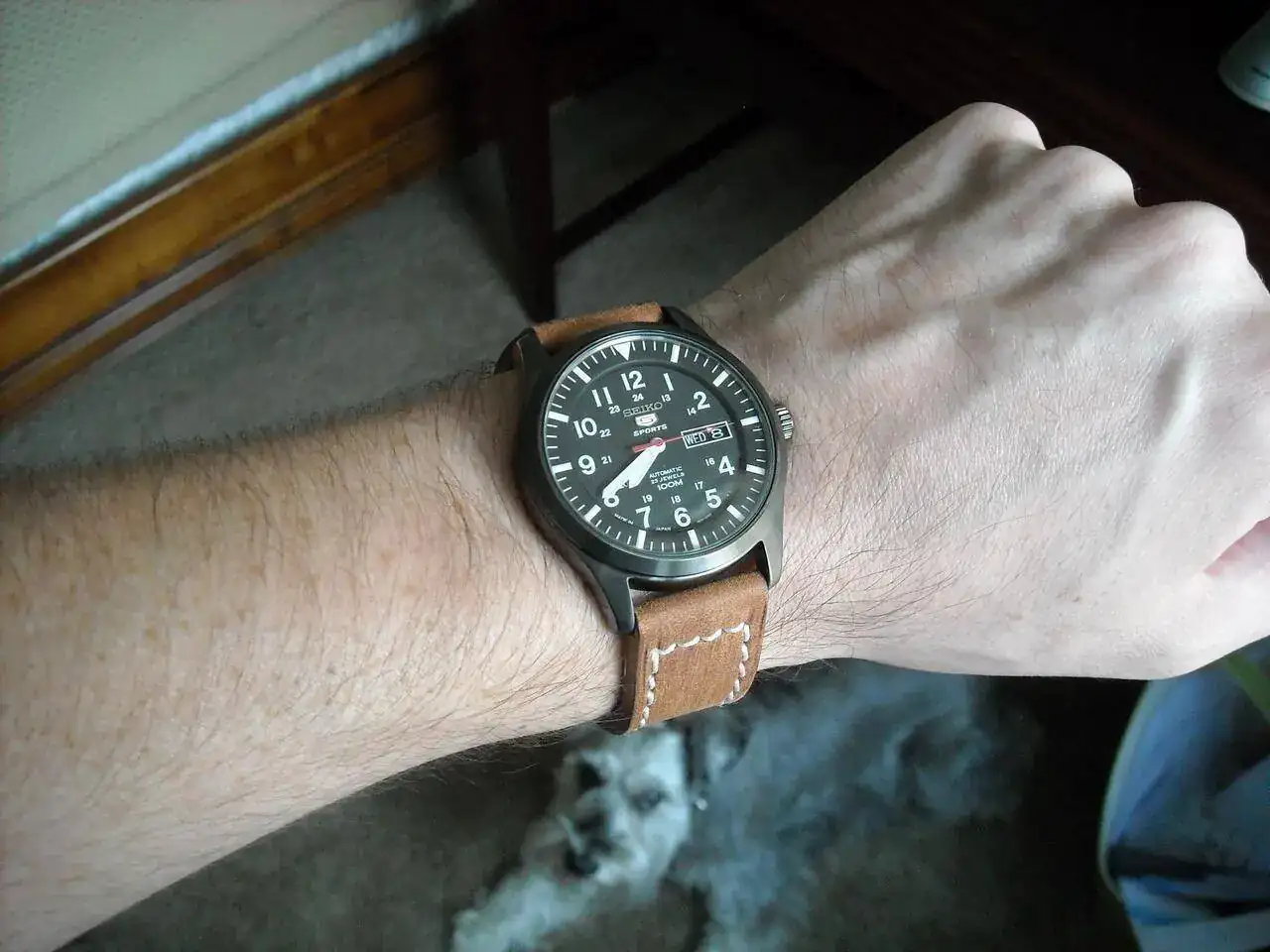 seiko-military-field-mechanical-snzg17-pics-wrist2.webp
