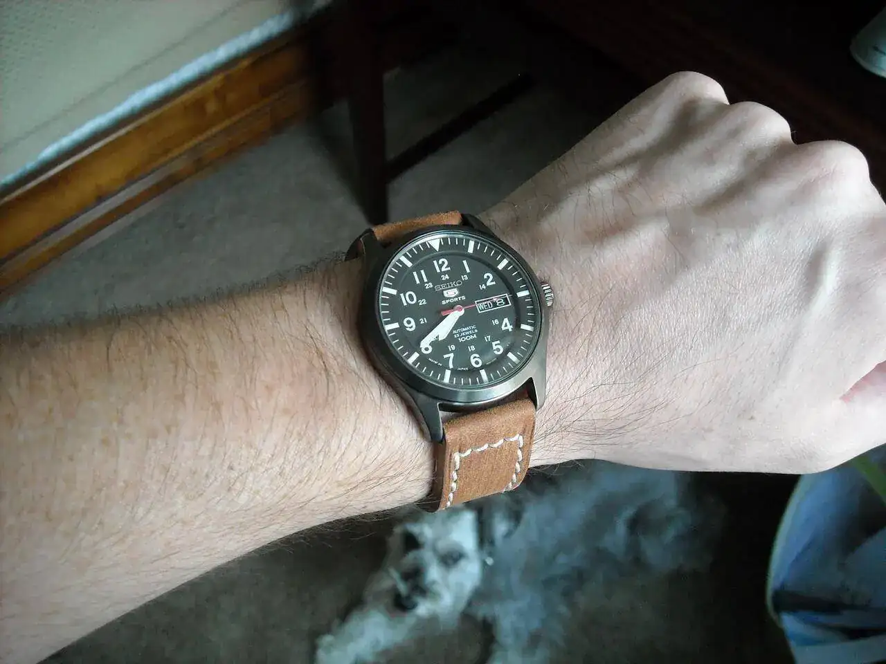 seiko-military-field-mechanical-snzg17-pics-wrist2.webp
