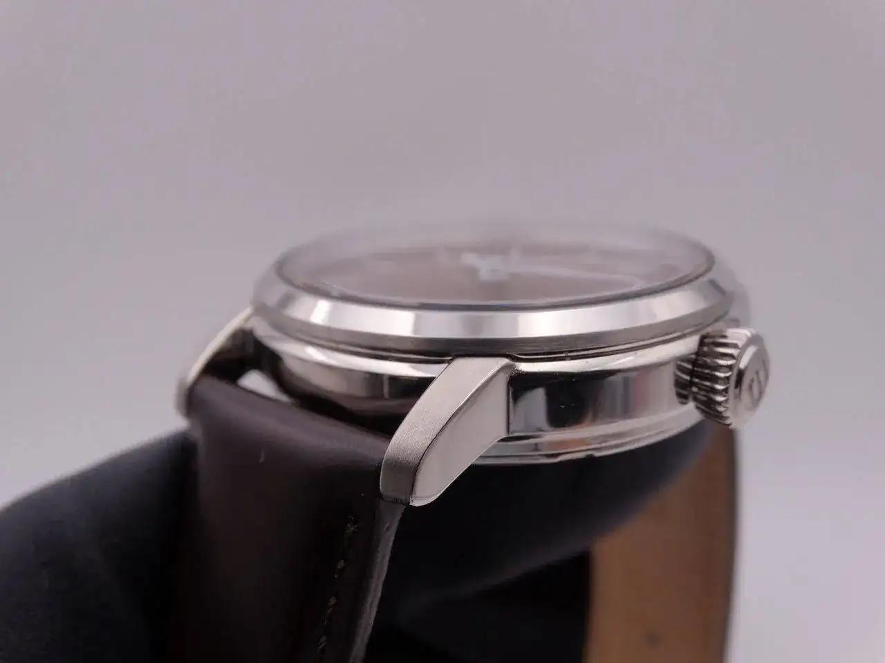 Seiko Presage Automatic Enamel 03777.JPG