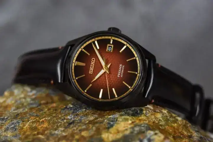 Seiko-Presage-Sharp-Edged-Kabuki-Limited-Edition-SPB331-Hands-On-6-720x480.webp