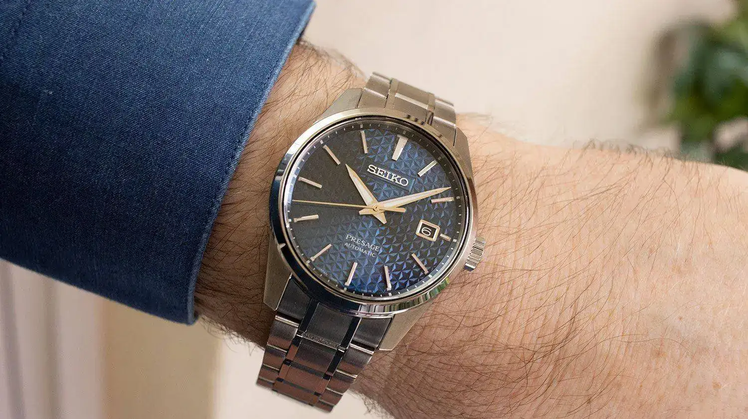 Seiko-Presage-Sharp-Edges-12-Horas-y-Minutos.jpg