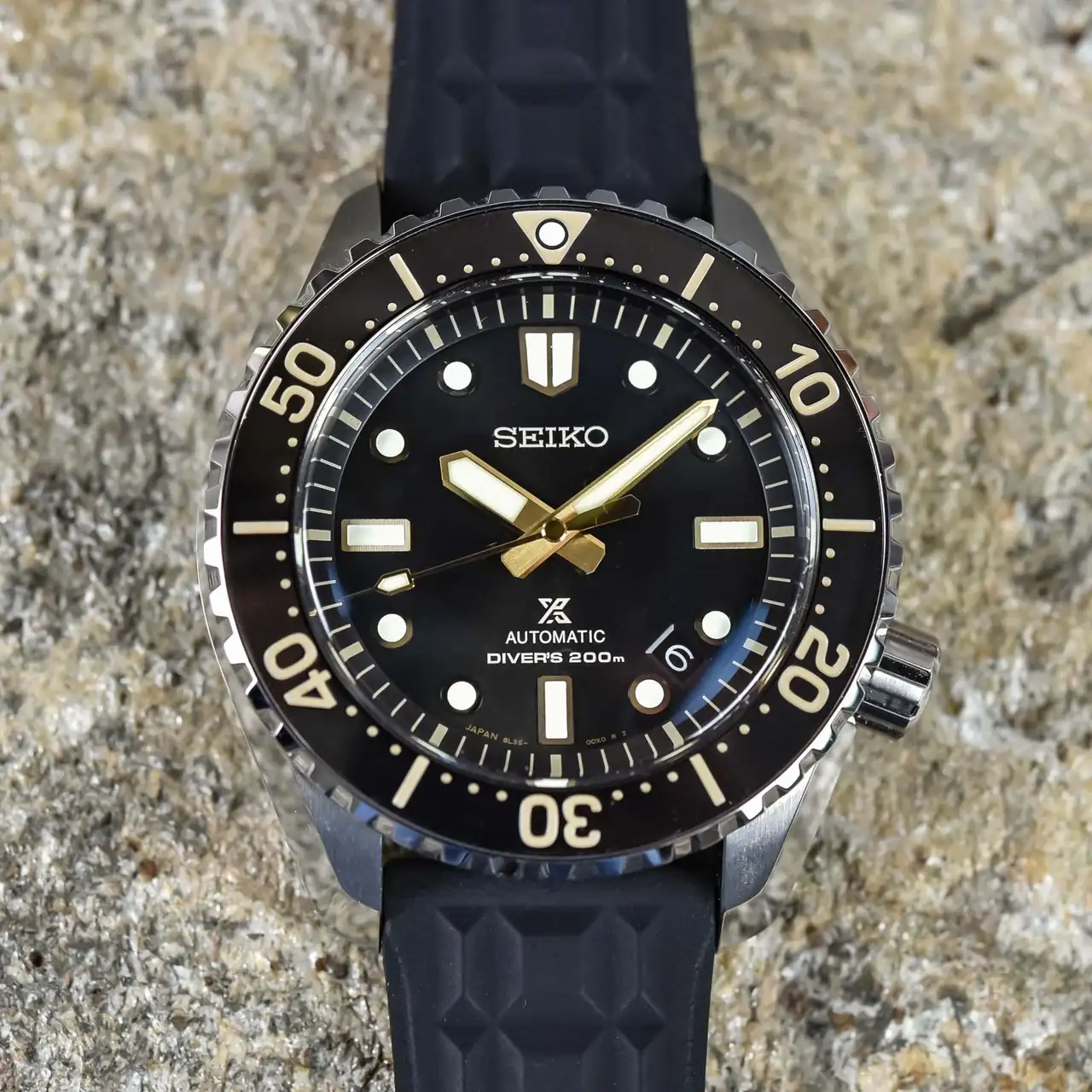 Seiko-Prospex-1968-Divers-Modern-Re-interpretation-Save-the-Ocean-Limited-Edition-SLA057-1.webp