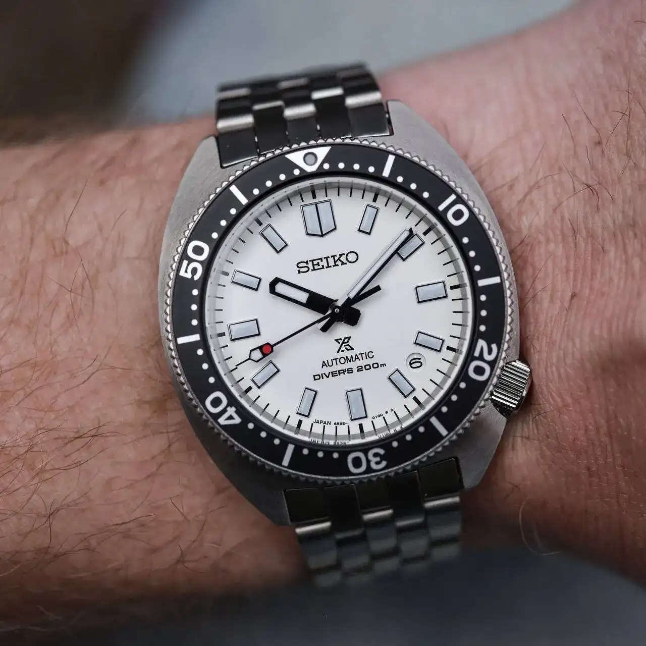 Seiko-Prospex-Automatic-Diver-200m-SPB313J1-hands-on-3.webp