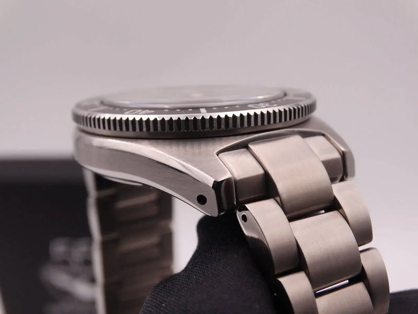 Seiko Prospex Diver Limited Edition Blue 8977.webp