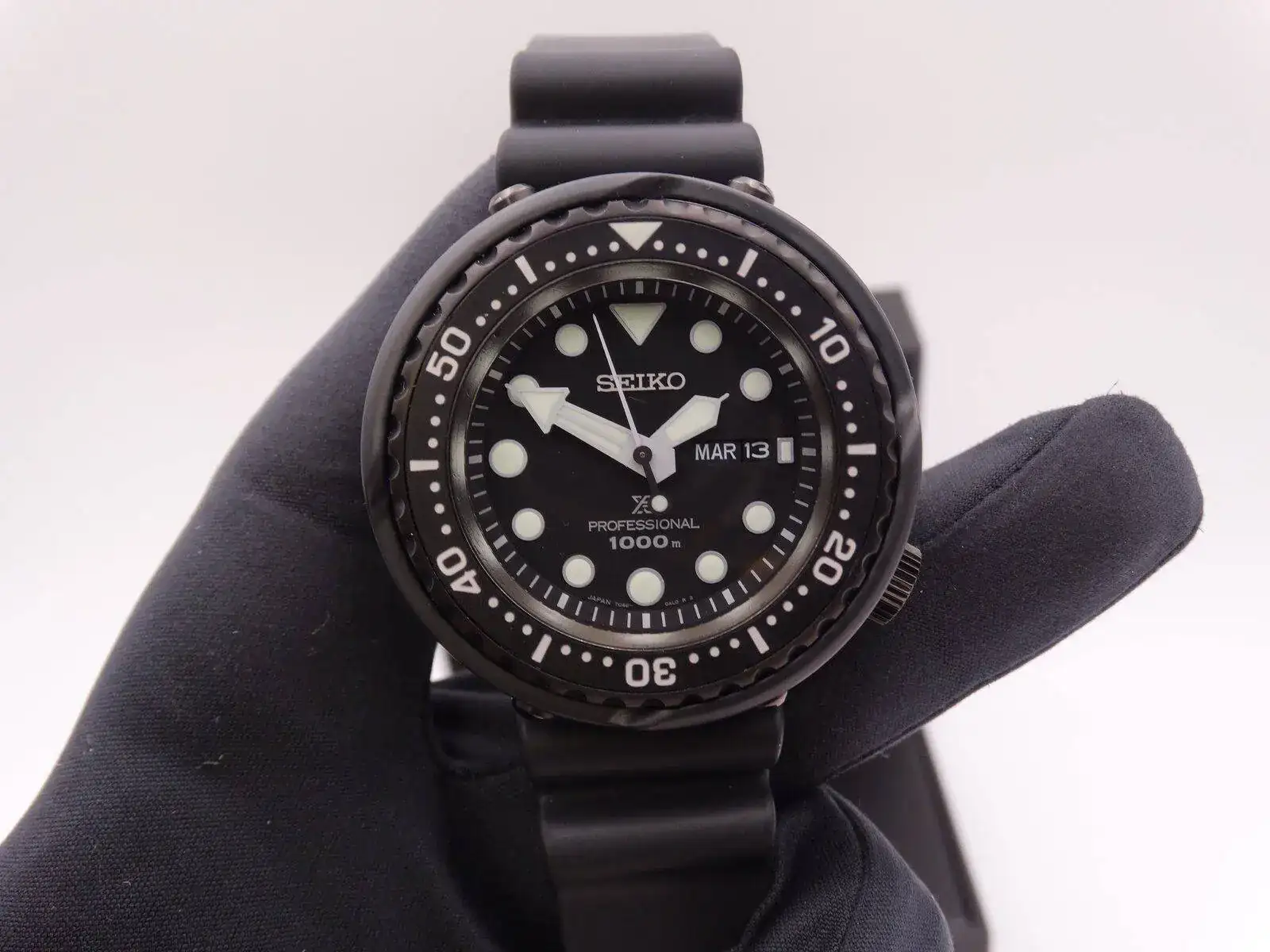 Seiko Prospex Diver MarineMaster 1000m 04524.JPG