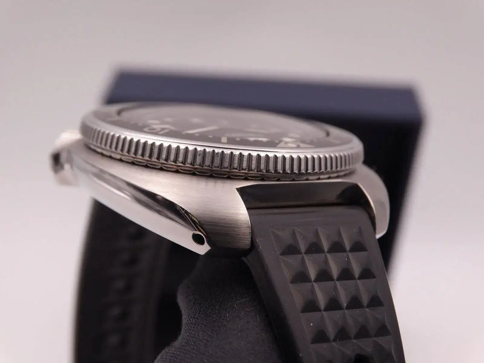 seiko prospex diver's apocalypse now captain willard 04854.webp