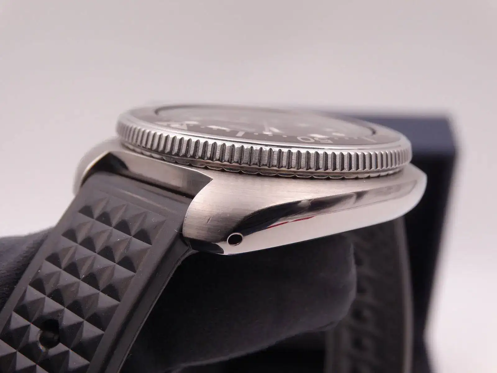 seiko prospex diver's apocalypse now captain willard 04855.webp