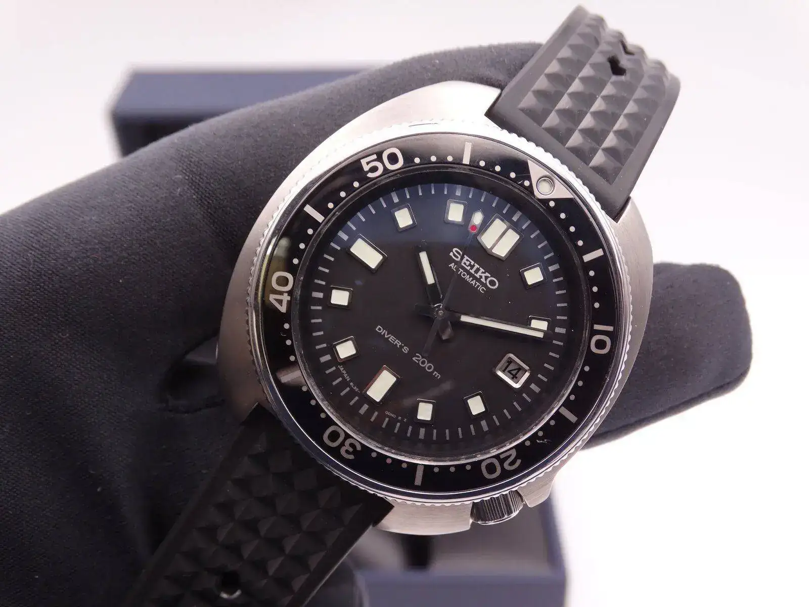 seiko prospex diver's apocalypse now captain willard 04862.webp