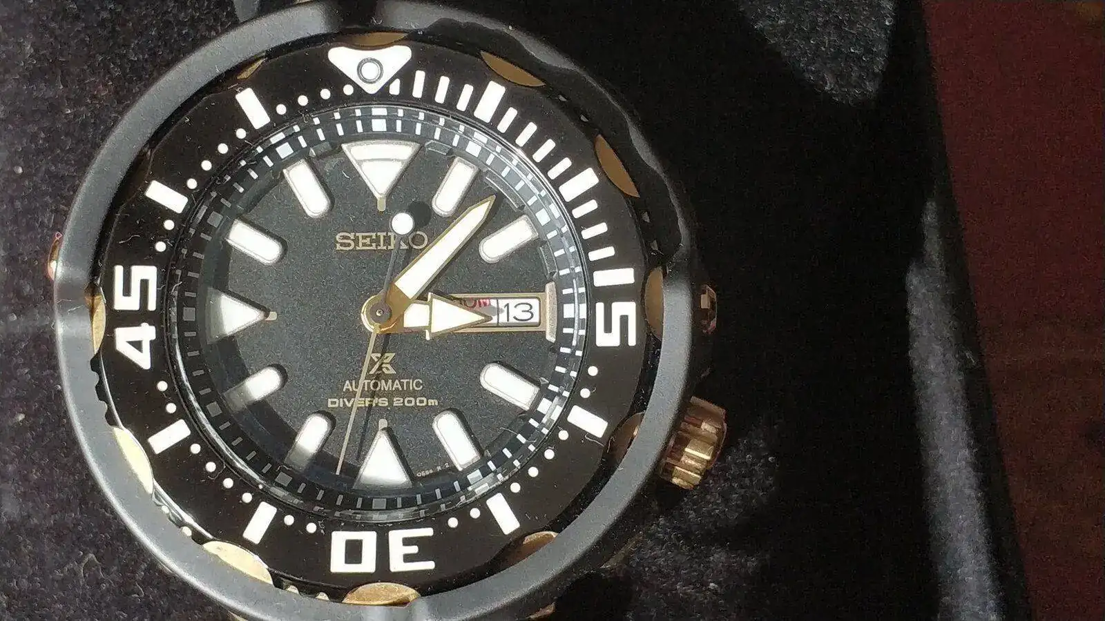 SEIKO PROSPEX DORADO 38.webp