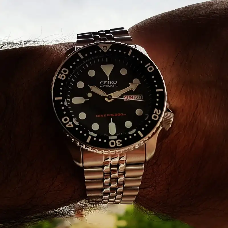 Seiko-Prospex-SKX007-Cal-7-S26-Auto-200-M-2.webp