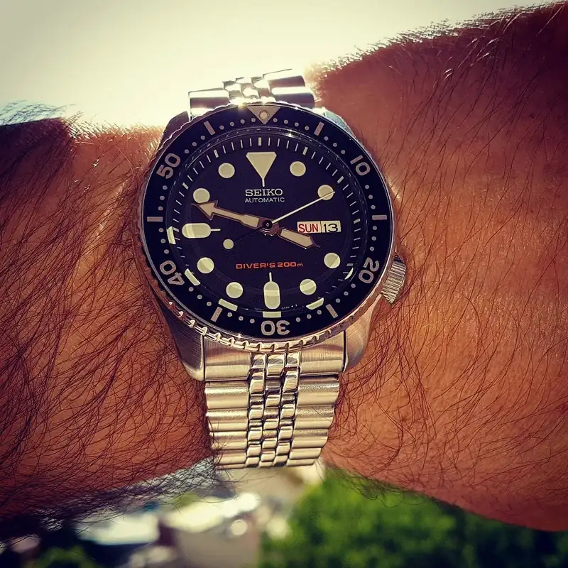 Seiko-Prospex-SKX007-Cal-7-S26-Auto-200-M-2.webp