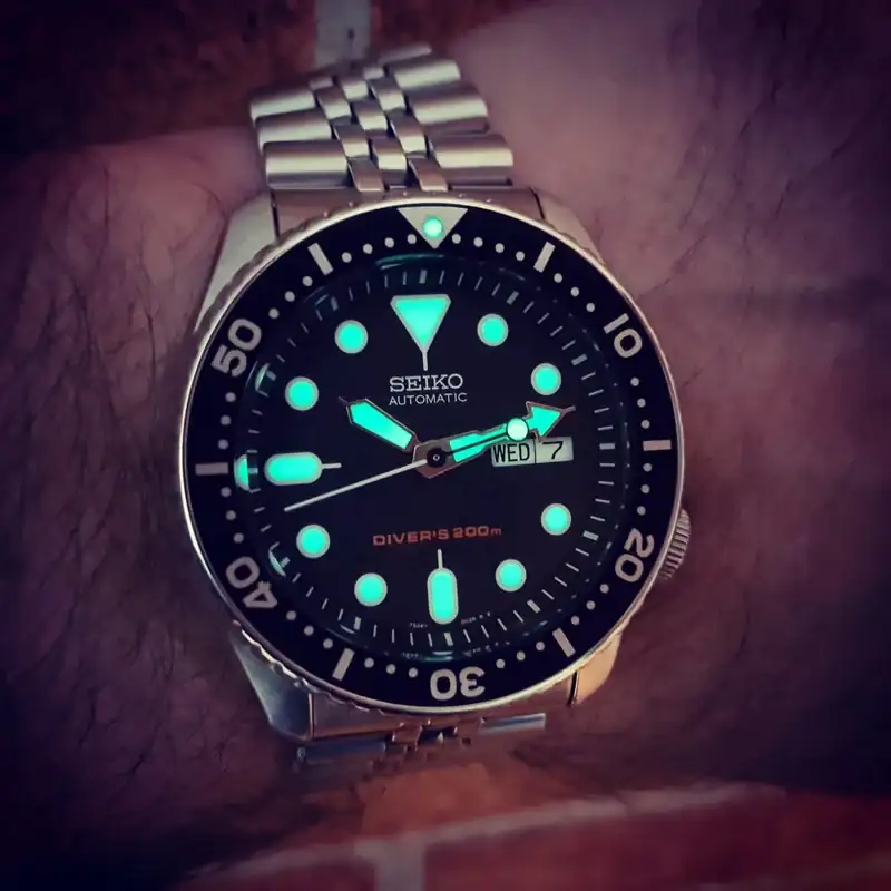 Seiko-Prospex-SKX007-Cal-7-S26-Auto-200-M-3.webp
