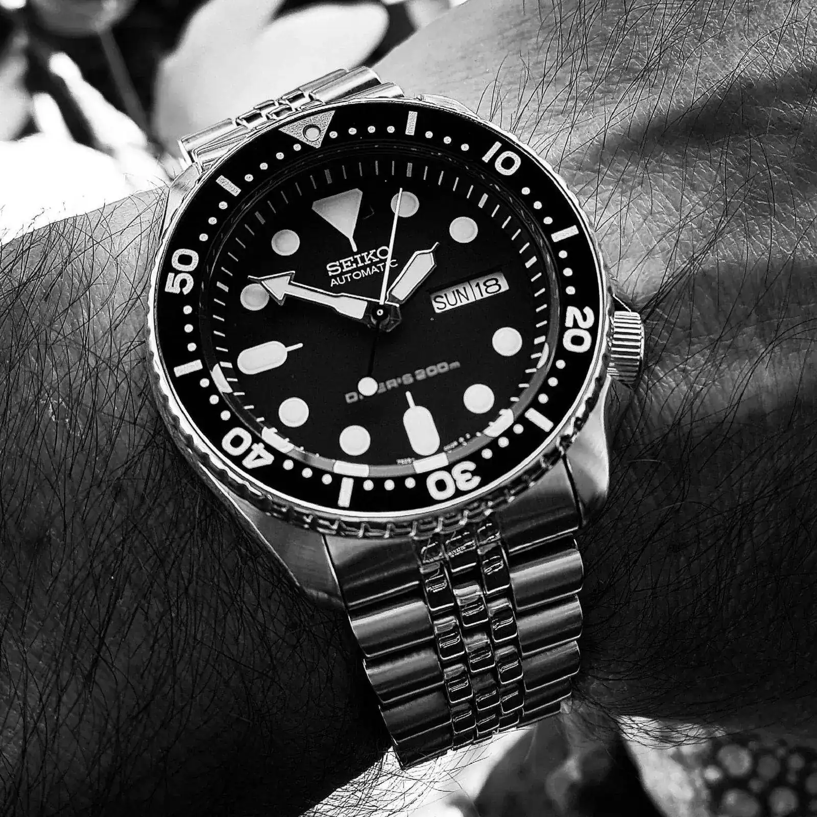 Seiko Prospex SKX007 Cal. 7S26 Auto 200M (B&W) (1).webp