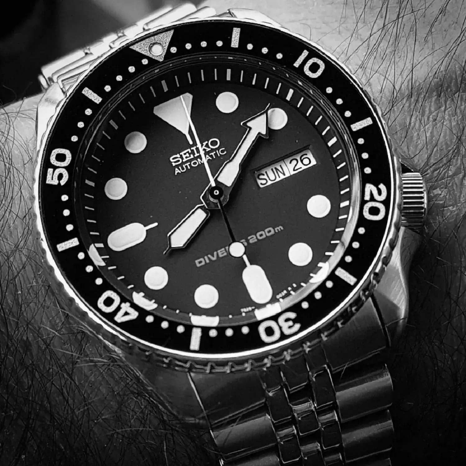 Seiko Prospex SKX007 Cal. 7S26 Auto 200M (B&W)(2).webp