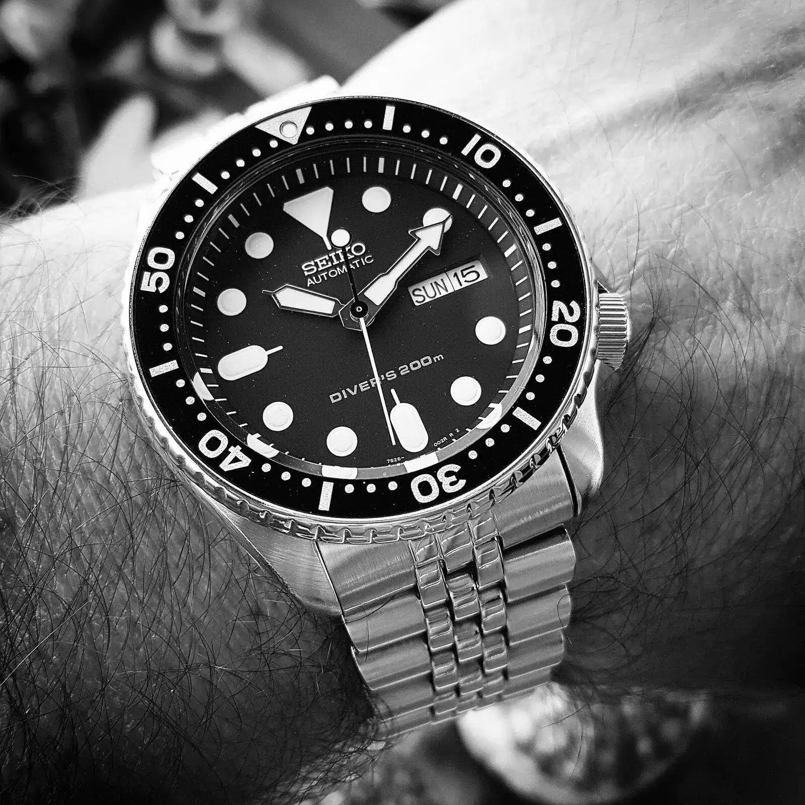 Seiko Prospex SKX007 Cal. 7S26 Auto 200M (B&W).webp