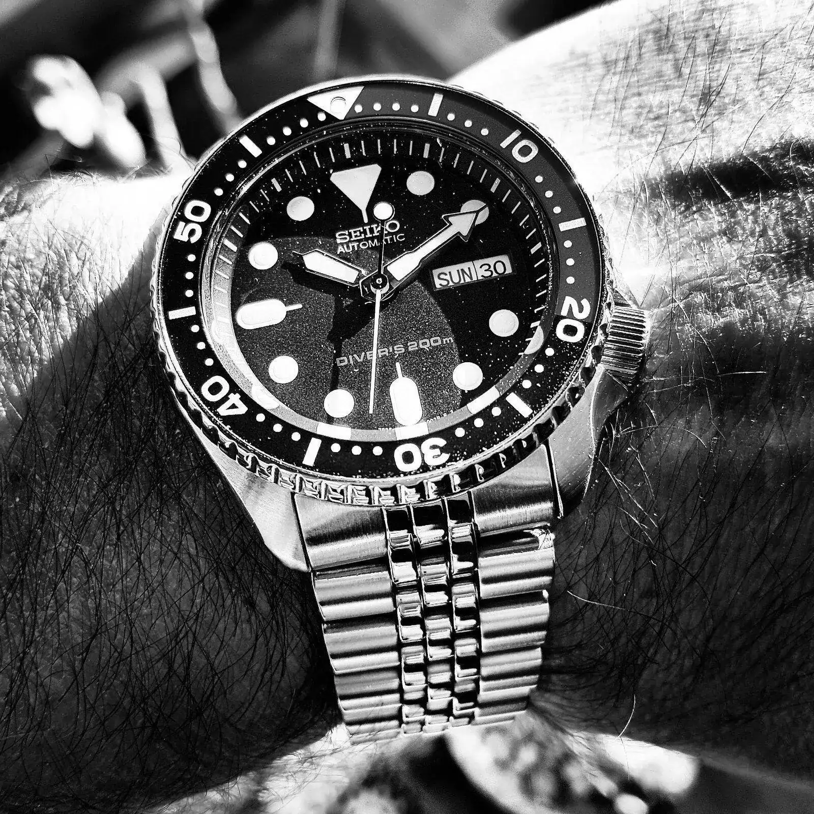Seiko Prospex SKX009 Cal. 7S26 Auto 200M (ByN) (1).webp