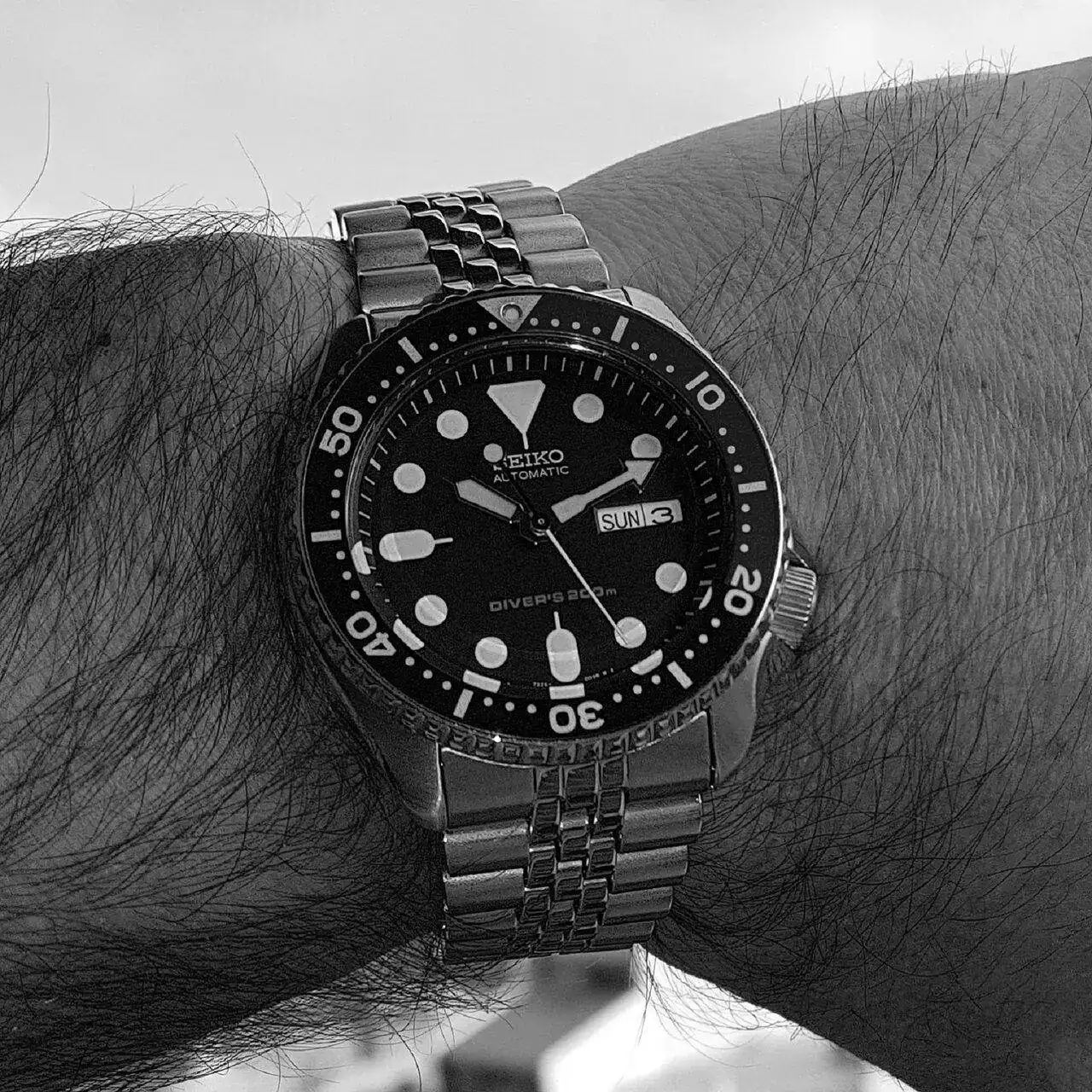 Seiko Prospex SKX009 Cal. 7S26 Auto 200M (ByN)(2).webp
