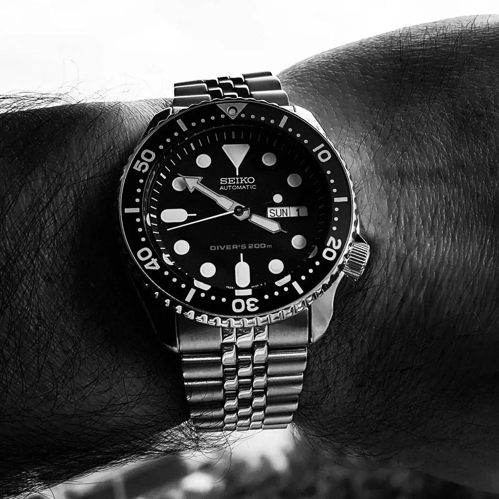 Seiko Prospex SKX009 Cal. 7S26 Auto 200M (ByN).webp