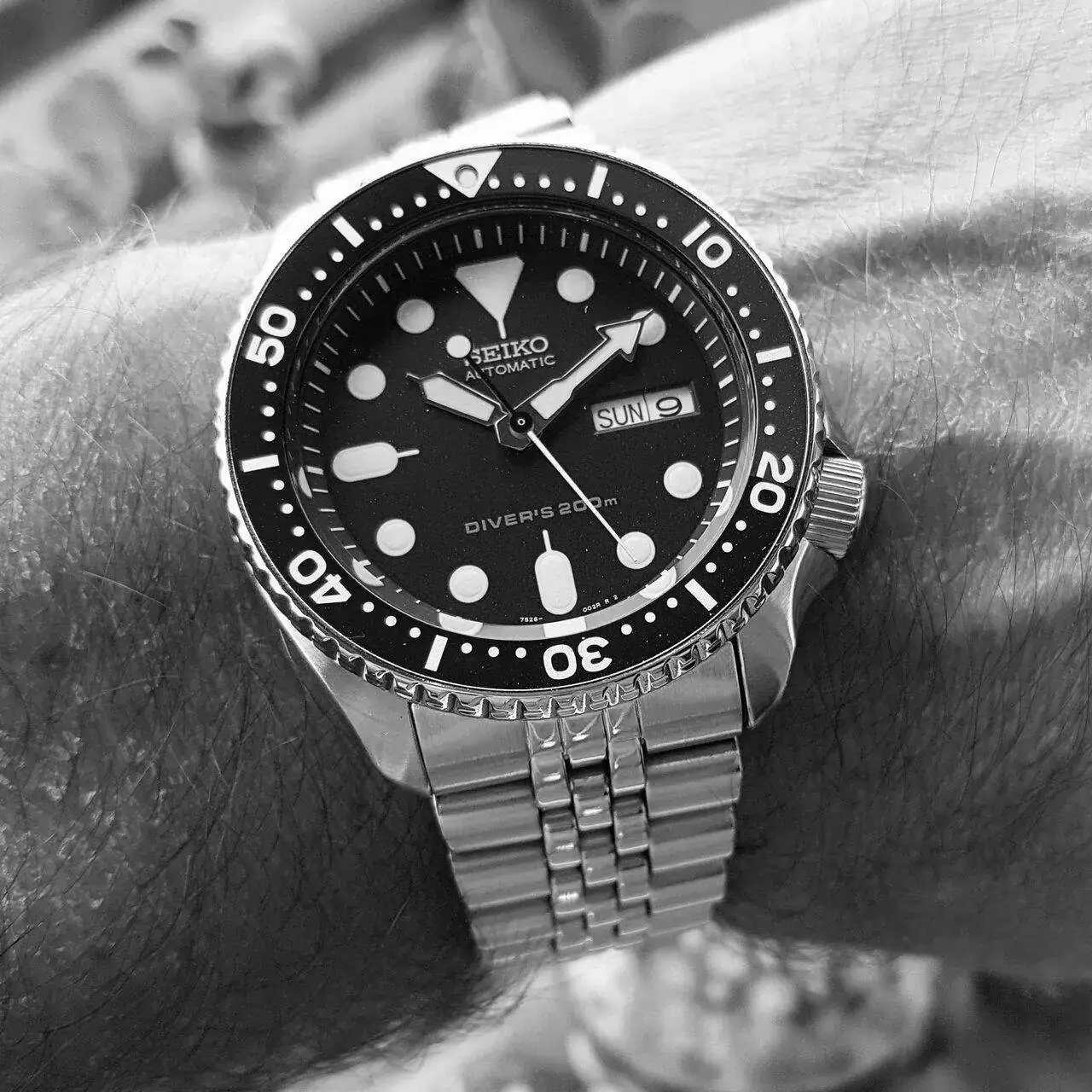 Seiko Prospex SKX009 Cal. 7S26 Auto 200M (ByN).webp