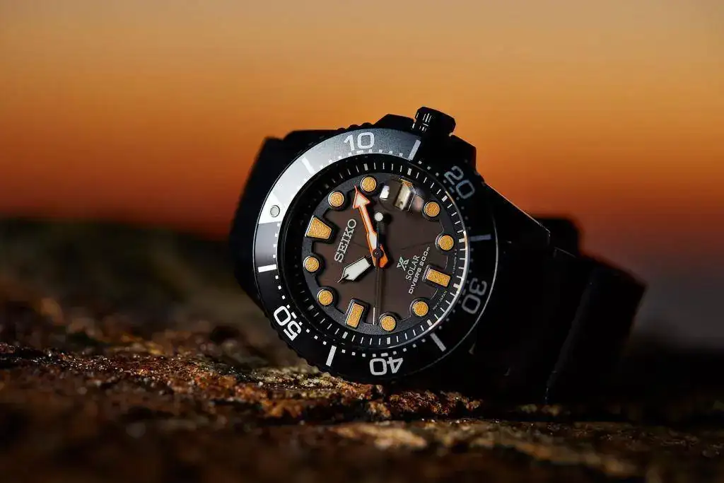 Seiko-Prospex-SNE493P-4.webp