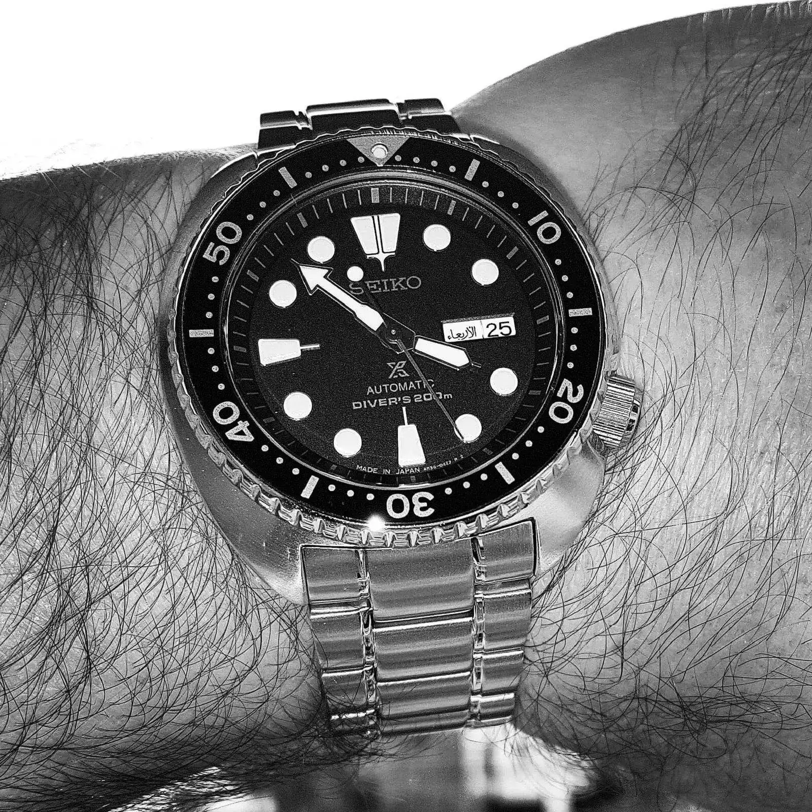 Seiko Prospex SRP775 'Turtle' Cal. 4R36 Auto 200M (B&W) (1).webp