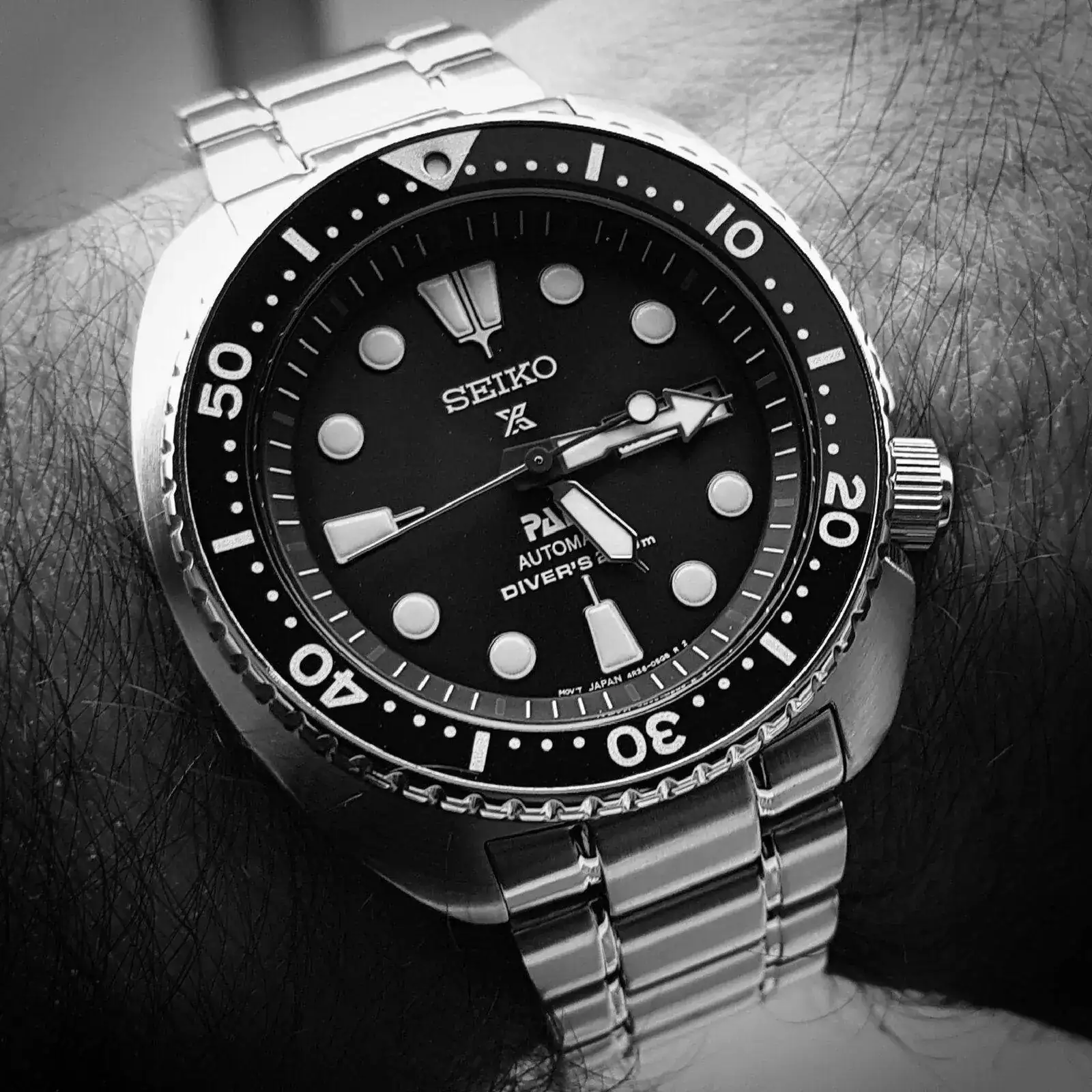 Seiko Prospex SRPA21 'Turtle' PADI Cal. 4R36 Auto 200M (B&W) (1).webp