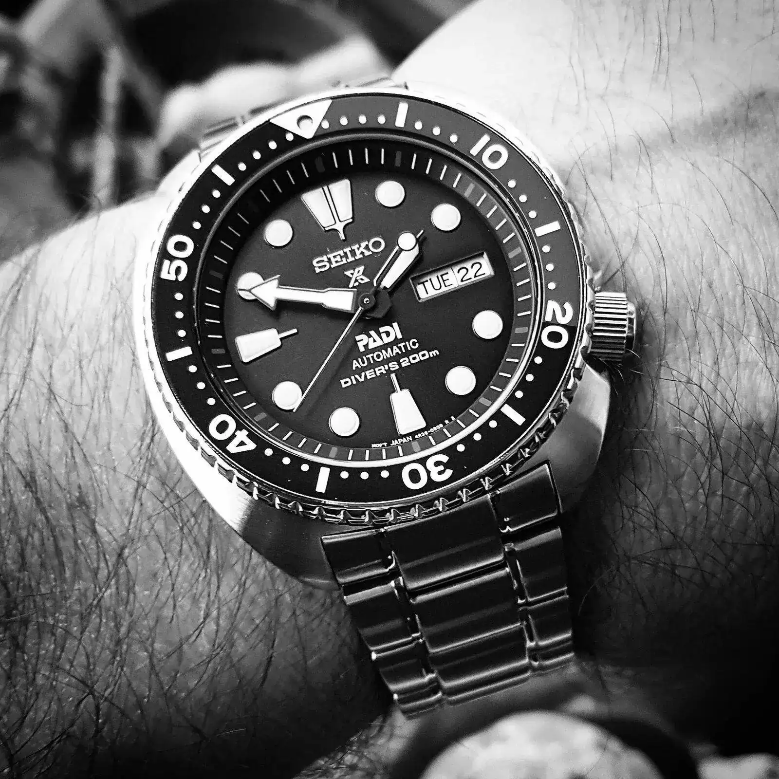Seiko Prospex SRPA21 'Turtle' PADI Cal. 4R36 Auto 200M (B&W).webp