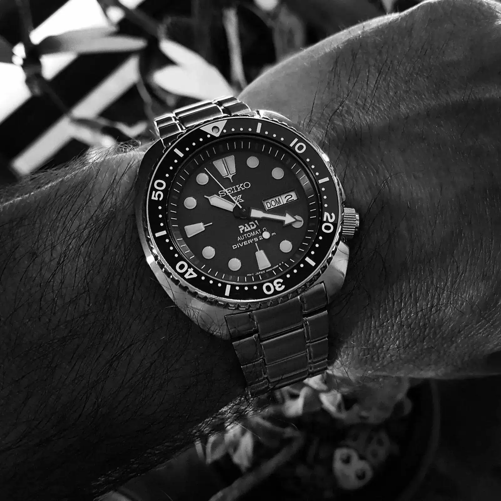 Seiko Prospex SRPA21 'Turtle' PADI Cal. 4R36 Auto 200M (ByN).webp