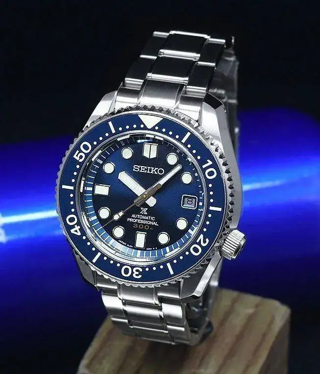 Seiko Prosprex Marinemaster 300 44.3 mm Cal. 8L35 Blue Ref. SLA023J1 (7).jpg