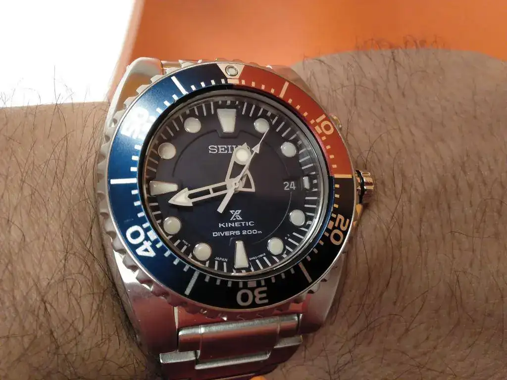 Seiko SKA369P1 d24 (6).webp