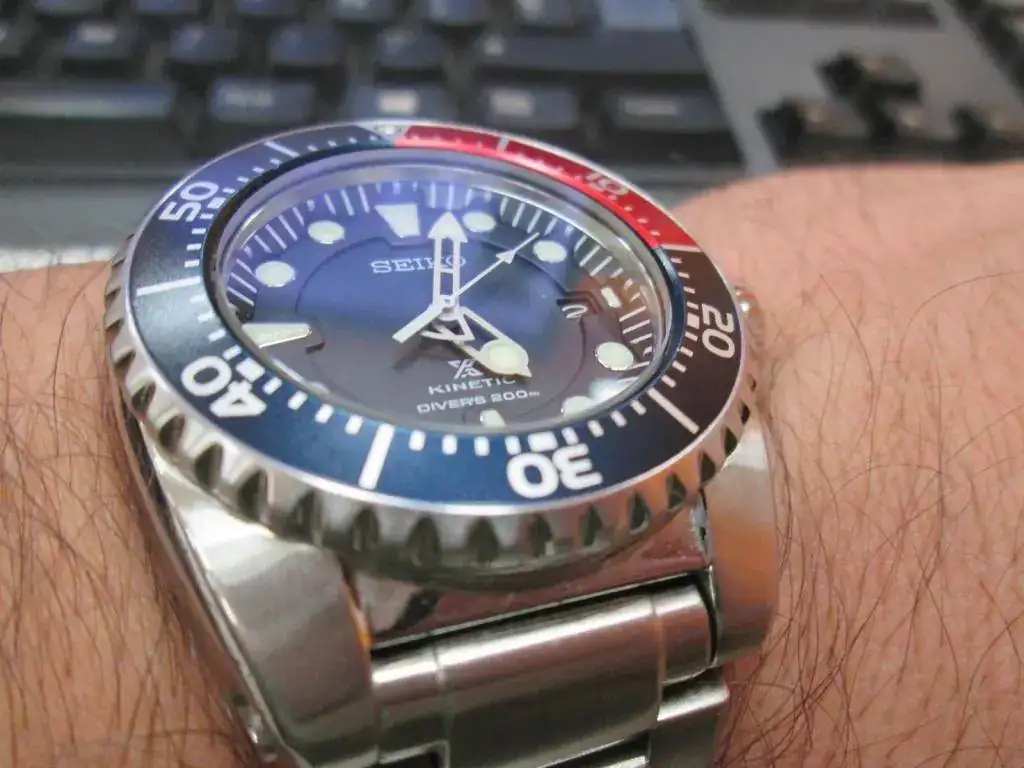 Seiko SKA369P1 kinetic (97).webp